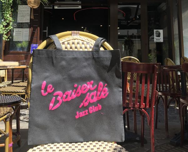 Tote Bag noir Le Baiser Sal&eacute; Jazz Club | &copy; Le Baiser Sal&eacute;